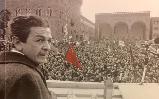 Berlinguer comizio in Piazza Signoria