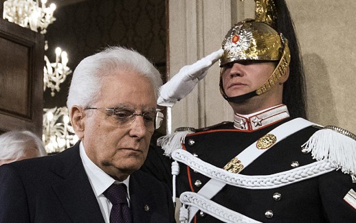 Mattarella1_Crisi1